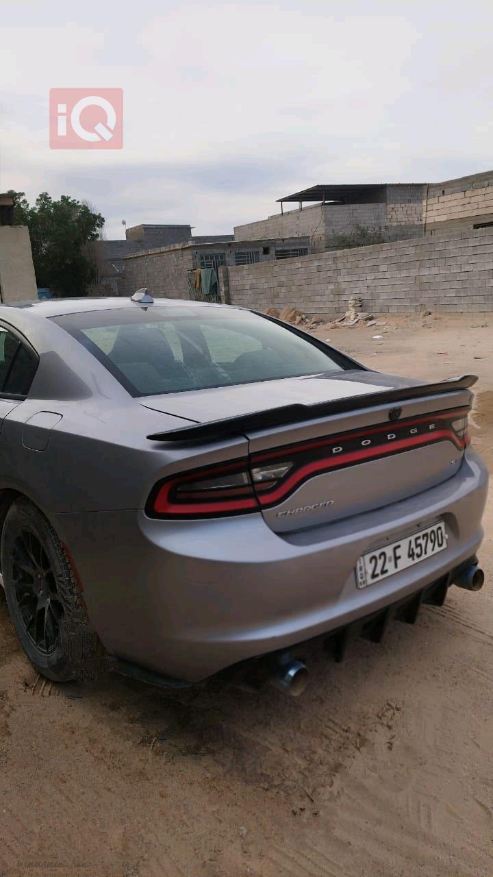 دودج تشارجر